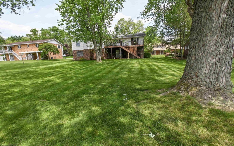 1337 Dogwood Avenue, Morgantown, West Virginia 26505-2307, 4 Bedrooms Bedrooms, 12 Rooms Rooms,3 BathroomsBathrooms,Single Family Detached,For Sale,Dogwood,10164683