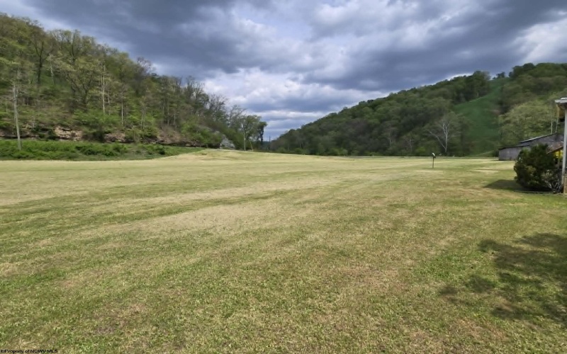 1814 Mannington Road, Smithfield, West Virginia 26437, 3 Bedrooms Bedrooms, 5 Rooms Rooms,2 BathroomsBathrooms,Single Family Detached,For Sale,Mannington,10164673