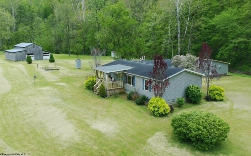 1814 Mannington Road, Smithfield, West Virginia 26437, 3 Bedrooms Bedrooms, 5 Rooms Rooms,2 BathroomsBathrooms,Single Family Detached,For Sale,Mannington,10164673