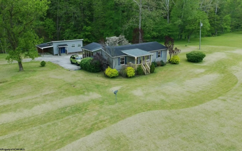 1814 Mannington Road, Smithfield, West Virginia 26437, 3 Bedrooms Bedrooms, 5 Rooms Rooms,2 BathroomsBathrooms,Single Family Detached,For Sale,Mannington,10164673