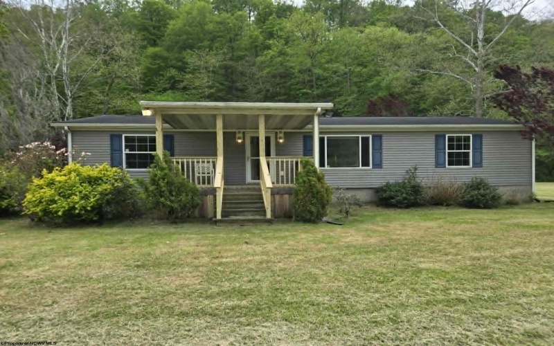 1814 Mannington Road, Smithfield, West Virginia 26437, 3 Bedrooms Bedrooms, 5 Rooms Rooms,2 BathroomsBathrooms,Single Family Detached,For Sale,Mannington,10164673