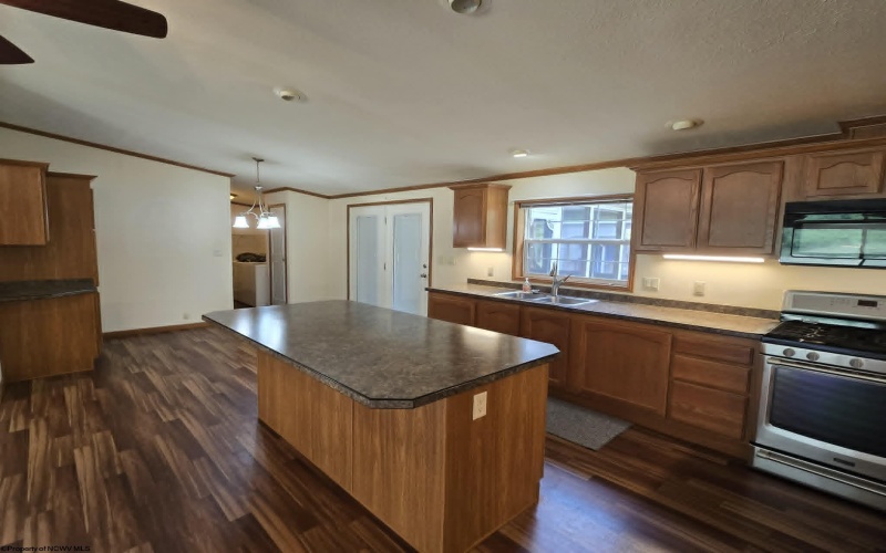 1814 Mannington Road, Smithfield, West Virginia 26437, 3 Bedrooms Bedrooms, 5 Rooms Rooms,2 BathroomsBathrooms,Single Family Detached,For Sale,Mannington,10164673