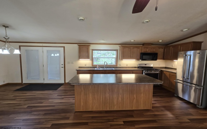 1814 Mannington Road, Smithfield, West Virginia 26437, 3 Bedrooms Bedrooms, 5 Rooms Rooms,2 BathroomsBathrooms,Single Family Detached,For Sale,Mannington,10164673