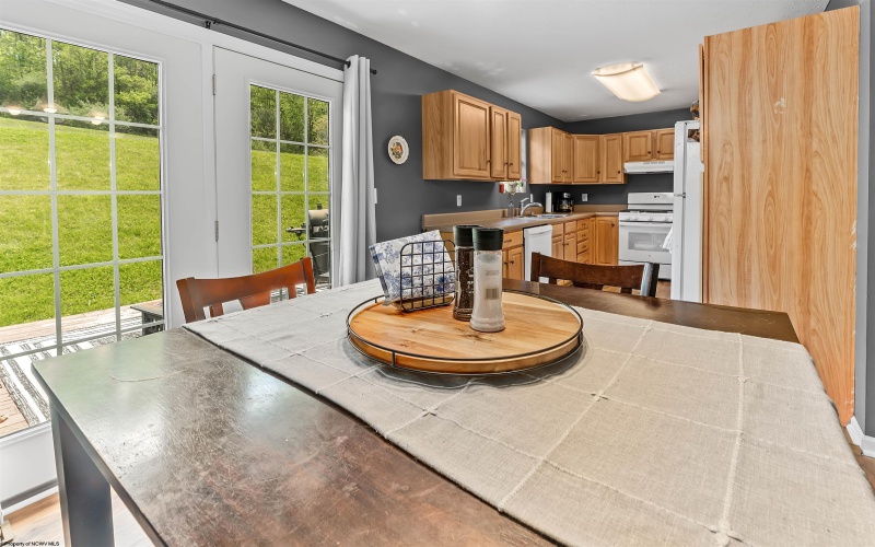 59 Clear Springs Drive, Morgantown, West Virginia 26508, 3 Bedrooms Bedrooms, 7 Rooms Rooms,2 BathroomsBathrooms,Single Family Attached,For Sale,Clear Springs,10164697
