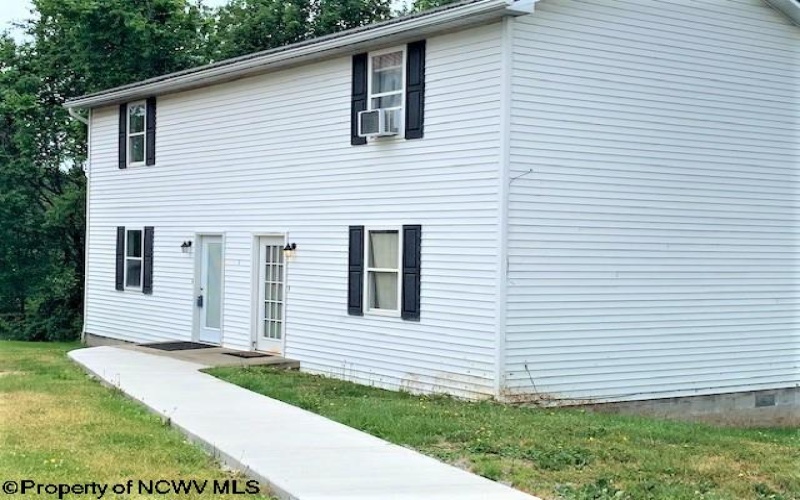 160 Harner Run Road, Morgantown, West Virginia 26508, 1 Bedroom Bedrooms, 3 Rooms Rooms,1 BathroomBathrooms,Residential Rentals,For Rent,Harner Run,10164696