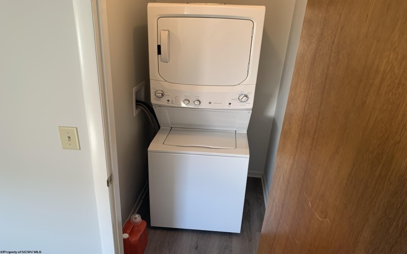160 Harner Run Road, Morgantown, West Virginia 26508, 1 Bedroom Bedrooms, 3 Rooms Rooms,1 BathroomBathrooms,Residential Rentals,For Rent,Harner Run,10164696