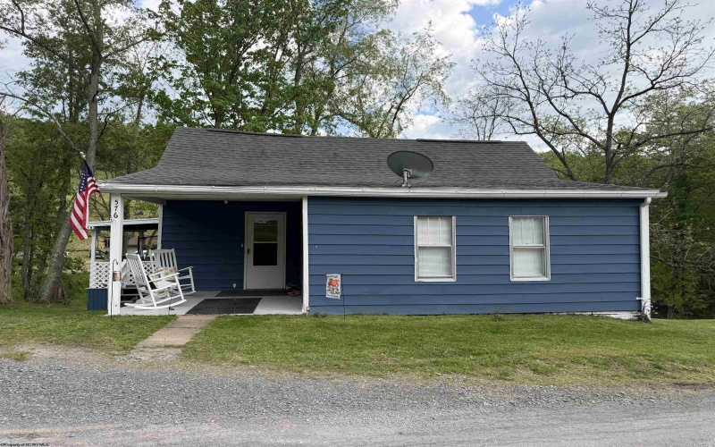 576 Reubens Run Road, Fairmont, West Virginia 26554, 2 Bedrooms Bedrooms, 5 Rooms Rooms,1 BathroomBathrooms,Single Family Detached,For Sale,Reubens Run,10164712