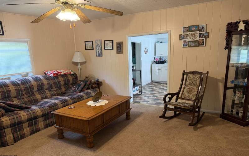 576 Reubens Run Road, Fairmont, West Virginia 26554, 2 Bedrooms Bedrooms, 5 Rooms Rooms,1 BathroomBathrooms,Single Family Detached,For Sale,Reubens Run,10164712