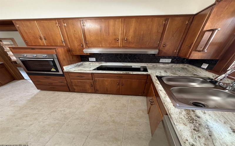 24 Randolph Avenue, Elkins, West Virginia 26241, 4 Bedrooms Bedrooms, 12 Rooms Rooms,2 BathroomsBathrooms,Single Family Detached,For Sale,Randolph,10164710