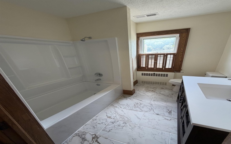 24 Randolph Avenue, Elkins, West Virginia 26241, 4 Bedrooms Bedrooms, 12 Rooms Rooms,2 BathroomsBathrooms,Single Family Detached,For Sale,Randolph,10164710