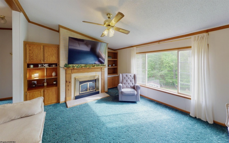 53 Brummage Cemetery Road, Fairmont, West Virginia 26554, 3 Bedrooms Bedrooms, 7 Rooms Rooms,3 BathroomsBathrooms,Single Family Detached,For Sale,Brummage Cemetery,10164691