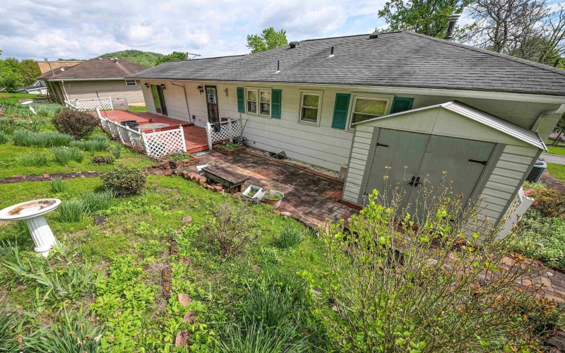 109 Rebrook Street, Clarksburg, West Virginia 26301, 3 Bedrooms Bedrooms, 5 Rooms Rooms,1 BathroomBathrooms,Single Family Detached,For Sale,Rebrook,10164708