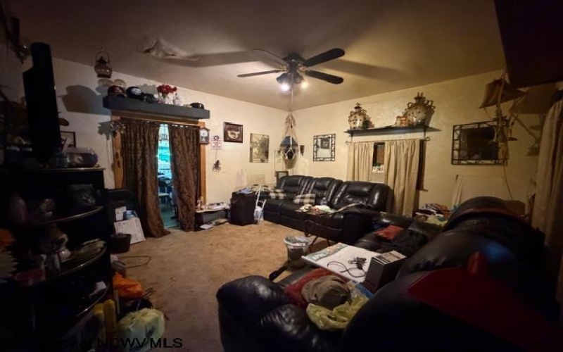 120 Robinson Street, Fairmont, West Virginia 26554, 2 Bedrooms Bedrooms, 4 Rooms Rooms,1 BathroomBathrooms,Single Family Detached,For Sale,Robinson,10164690