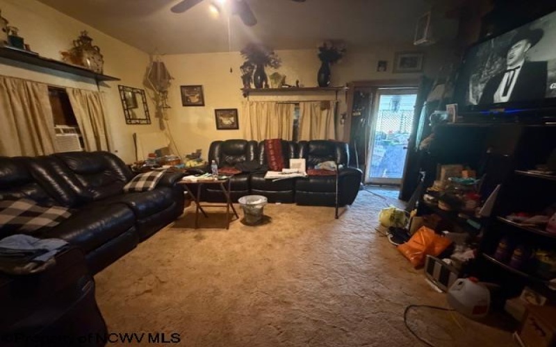 120 Robinson Street, Fairmont, West Virginia 26554, 2 Bedrooms Bedrooms, 4 Rooms Rooms,1 BathroomBathrooms,Single Family Detached,For Sale,Robinson,10164690