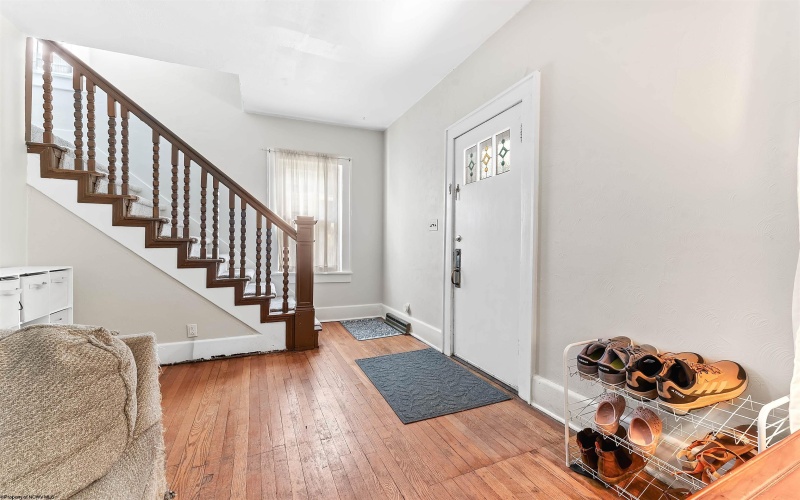 264 Waitman Street, Morgantown, West Virginia 26501, 3 Bedrooms Bedrooms, 8 Rooms Rooms,1 BathroomBathrooms,Single Family Detached,For Sale,Waitman,10164706