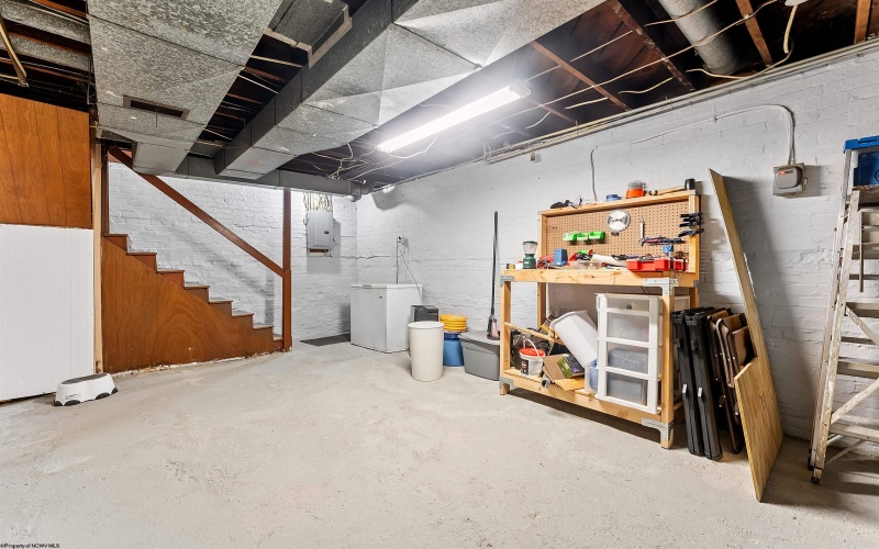 264 Waitman Street, Morgantown, West Virginia 26501, 3 Bedrooms Bedrooms, 8 Rooms Rooms,1 BathroomBathrooms,Single Family Detached,For Sale,Waitman,10164706