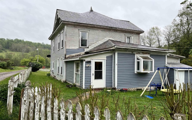 911 Wheeler Fork Road, Horner, West Virginia 26372, 3 Bedrooms Bedrooms, 8 Rooms Rooms,1 BathroomBathrooms,Single Family Detached,For Sale,Wheeler Fork,10164704