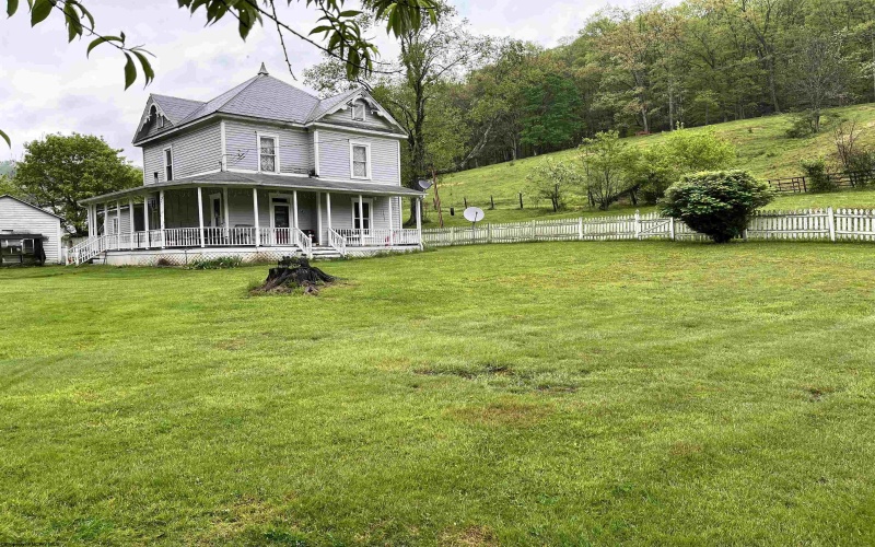 911 Wheeler Fork Road, Horner, West Virginia 26372, 3 Bedrooms Bedrooms, 8 Rooms Rooms,1 BathroomBathrooms,Single Family Detached,For Sale,Wheeler Fork,10164704