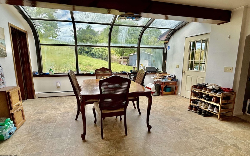 669 Hill Road, Grafton, West Virginia 26354, 2 Bedrooms Bedrooms, 5 Rooms Rooms,2 BathroomsBathrooms,Single Family Detached,For Sale,Hill,10164702