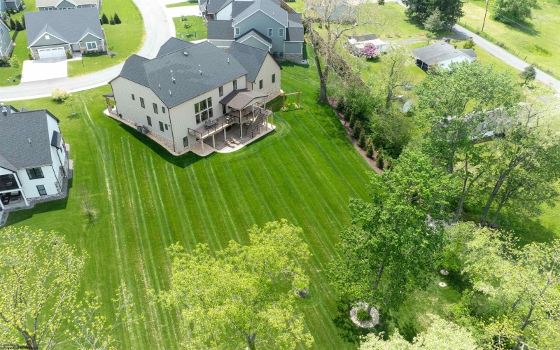 88 Hidden Brook Circle, Morgantown, West Virginia 26508-7705, 6 Bedrooms Bedrooms, 11 Rooms Rooms,6 BathroomsBathrooms,Single Family Detached,For Sale,Hidden Brook,10164693