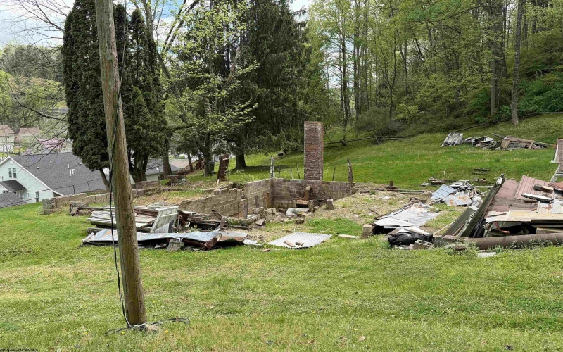 128 1/2 Valley Street, Salem, West Virginia 26426, 2 Bedrooms Bedrooms, 6 Rooms Rooms,1 BathroomBathrooms,Single Family Detached,For Sale,Valley,10164694 128 1/2 Valley Street, Salem, West Virginia 26426, 2 Bedrooms Bedrooms, 6 Rooms Rooms,1 BathroomBathrooms,Single Family Detached,For Sale,Valley,10164694