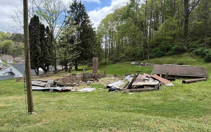128 1/2 Valley Street, Salem, West Virginia 26426, 2 Bedrooms Bedrooms, 6 Rooms Rooms,1 BathroomBathrooms,Single Family Detached,For Sale,Valley,10164694 128 1/2 Valley Street, Salem, West Virginia 26426, 2 Bedrooms Bedrooms, 6 Rooms Rooms,1 BathroomBathrooms,Single Family Detached,For Sale,Valley,10164694