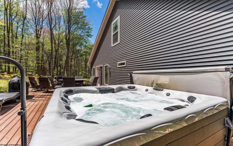 781 Branch Hollow, Bruceton Mills, West Virginia 26525, 3 Bedrooms Bedrooms, 5 Rooms Rooms,2 BathroomsBathrooms,Single Family Detached,For Sale,Branch,10164700