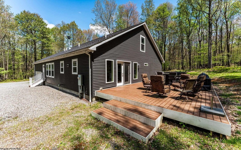 781 Branch Hollow, Bruceton Mills, West Virginia 26525, 3 Bedrooms Bedrooms, 5 Rooms Rooms,2 BathroomsBathrooms,Single Family Detached,For Sale,Branch,10164700