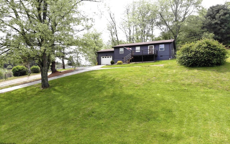 45 Spring Hills Road, Grafton, West Virginia 26354, 3 Bedrooms Bedrooms, 7 Rooms Rooms,1 BathroomBathrooms,Single Family Detached,For Sale,Spring Hills,10164716