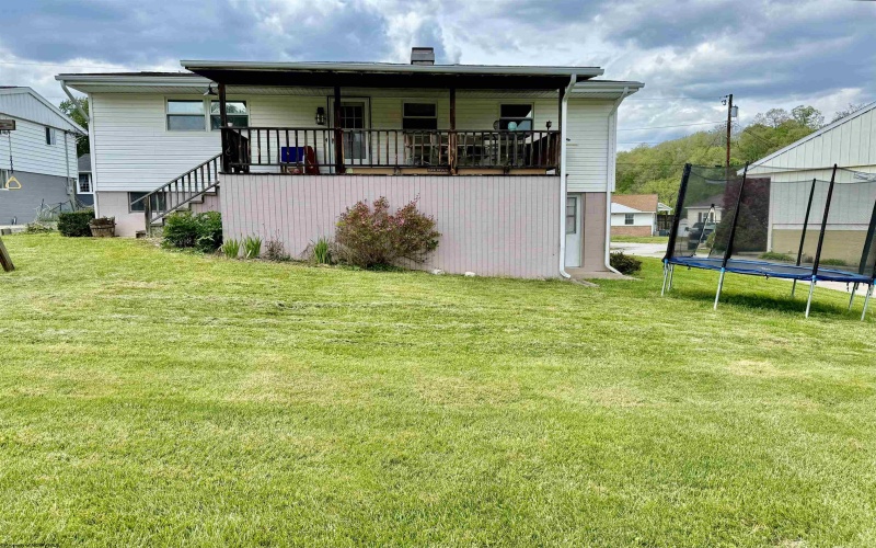 107 Mohawk Drive, Barrackville, West Virginia 26559, 3 Bedrooms Bedrooms, 6 Rooms Rooms,1 BathroomBathrooms,Single Family Detached,For Sale,Mohawk,10164715
