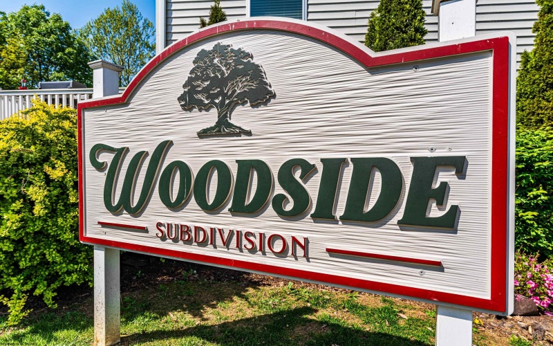 100 Woodside Drive, Morgantown, West Virginia 26508, 3 Bedrooms Bedrooms, 9 Rooms Rooms,2 BathroomsBathrooms,Single Family Attached,For Sale,Woodside,10164718