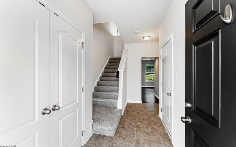 100 Woodside Drive, Morgantown, West Virginia 26508, 3 Bedrooms Bedrooms, 9 Rooms Rooms,2 BathroomsBathrooms,Single Family Attached,For Sale,Woodside,10164718