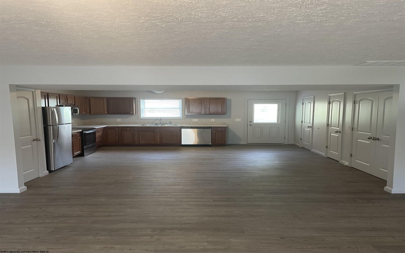 621 Clarksburg Road, Buckhannon, West Virginia 26201, 2 Bedrooms Bedrooms, 4 Rooms Rooms,2 BathroomsBathrooms,Residential Rentals,For Rent,Clarksburg,10164723