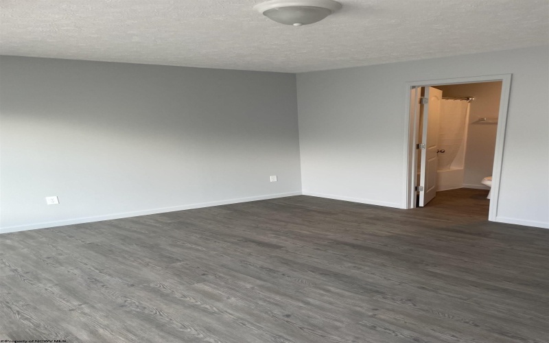 621 Clarksburg Road, Buckhannon, West Virginia 26201, 2 Bedrooms Bedrooms, 4 Rooms Rooms,2 BathroomsBathrooms,Residential Rentals,For Rent,Clarksburg,10164723