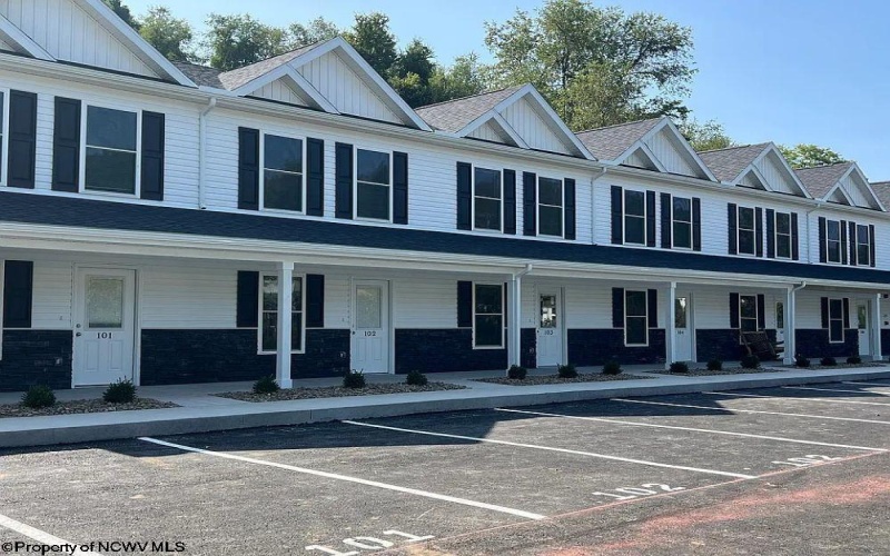 621 Clarksburg Road, Buckhannon, West Virginia 26201, 2 Bedrooms Bedrooms, 4 Rooms Rooms,2 BathroomsBathrooms,Residential Rentals,For Rent,Clarksburg,10164724