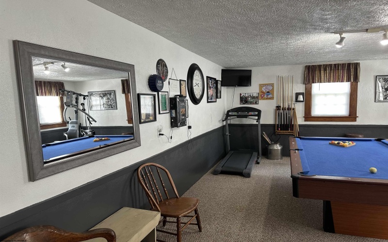 323 Court Avenue, Weston, West Virginia 26452-000, 3 Bedrooms Bedrooms, 9 Rooms Rooms,1 BathroomBathrooms,Single Family Detached,For Sale,Court,10164730