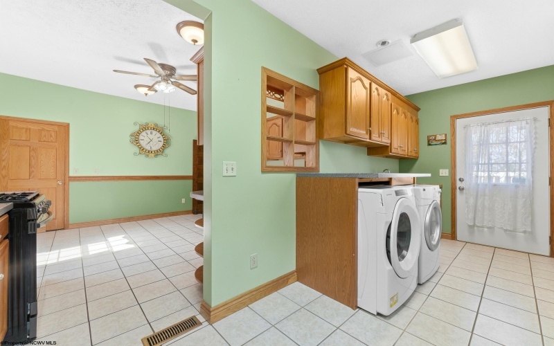 509 Prospect Street, Morgantown, West Virginia 26505, 4 Bedrooms Bedrooms, 10 Rooms Rooms,2 BathroomsBathrooms,Single Family Detached,For Sale,Prospect,10164727