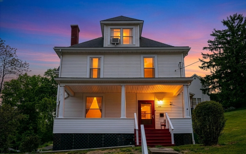 509 Prospect Street, Morgantown, West Virginia 26505, 4 Bedrooms Bedrooms, 10 Rooms Rooms,2 BathroomsBathrooms,Single Family Detached,For Sale,Prospect,10164727