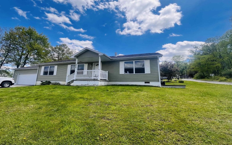 476 Kimberly Lane, Kingwood, West Virginia 26537, 3 Bedrooms Bedrooms, 6 Rooms Rooms,2 BathroomsBathrooms,Single Family Detached,For Sale,Kimberly,10164720
