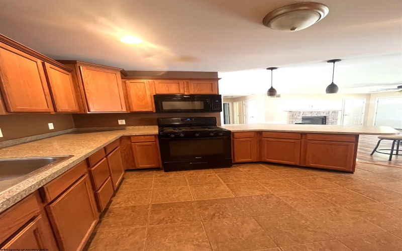 476 Kimberly Lane, Kingwood, West Virginia 26537, 3 Bedrooms Bedrooms, 6 Rooms Rooms,2 BathroomsBathrooms,Single Family Detached,For Sale,Kimberly,10164720