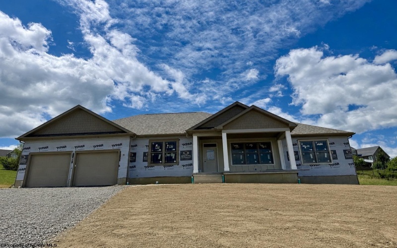 123 Southwind Circle, Morgantown, West Virginia 26508, 3 Bedrooms Bedrooms, 9 Rooms Rooms,3 BathroomsBathrooms,Single Family Detached,For Sale,Southwind,10164722