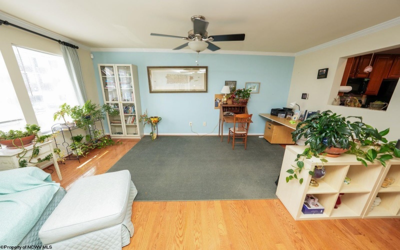 112 Birds Eye View Drive, Morgantown, West Virginia 26501, 3 Bedrooms Bedrooms, 8 Rooms Rooms,2 BathroomsBathrooms,Single Family Attached,For Sale,Birds Eye View,10164732