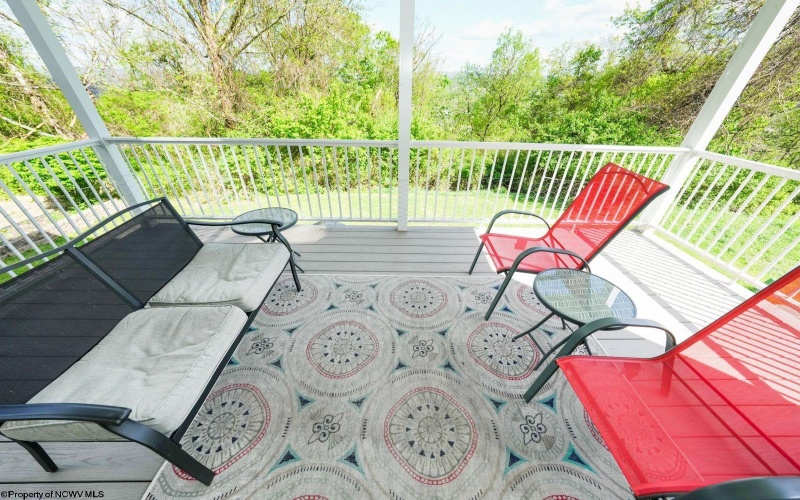 112 Birds Eye View Drive, Morgantown, West Virginia 26501, 3 Bedrooms Bedrooms, 8 Rooms Rooms,2 BathroomsBathrooms,Single Family Attached,For Sale,Birds Eye View,10164732