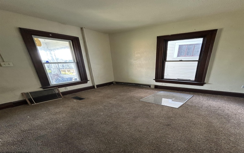 229 Watson Avenue, Fairmont, West Virginia 26554, ,Multi-unit/income,For Sale,Watson,10164743