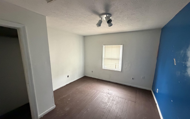 504 BROCKWAY Avenue, Morgantown, West Virginia 26501, 2 Bedrooms Bedrooms, 6 Rooms Rooms,1 BathroomBathrooms,Single Family Detached,For Sale,BROCKWAY,10164744