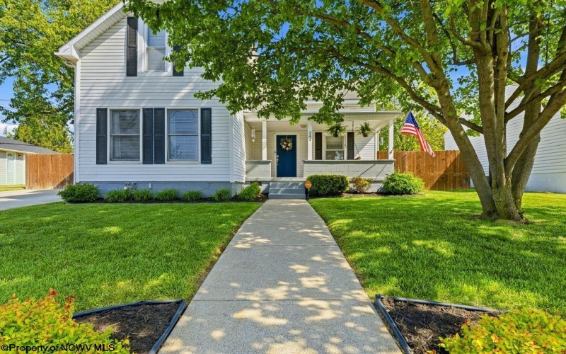 244 Ross Street, Bridgeport, West Virginia 26330, 4 Bedrooms Bedrooms, 7 Rooms Rooms,2 BathroomsBathrooms,Single Family Detached,For Sale,Ross,10164745