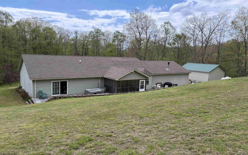 363 Sunny Brush Drive, Elkins, West Virginia 26241, 3 Bedrooms Bedrooms, 8 Rooms Rooms,2 BathroomsBathrooms,Single Family Detached,For Sale,Sunny Brush,10164760