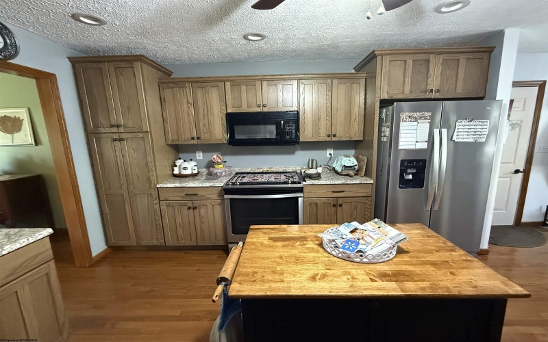 363 Sunny Brush Drive, Elkins, West Virginia 26241, 3 Bedrooms Bedrooms, 8 Rooms Rooms,2 BathroomsBathrooms,Single Family Detached,For Sale,Sunny Brush,10164760