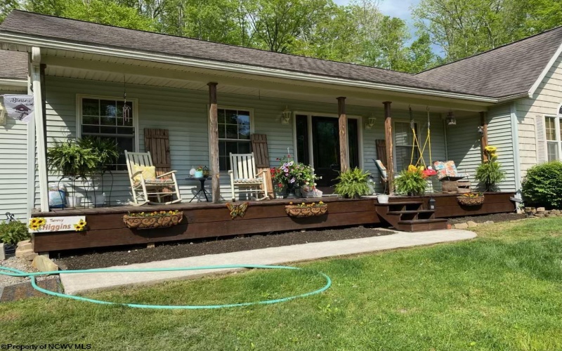 363 Sunny Brush Drive, Elkins, West Virginia 26241, 3 Bedrooms Bedrooms, 8 Rooms Rooms,2 BathroomsBathrooms,Single Family Detached,For Sale,Sunny Brush,10164760