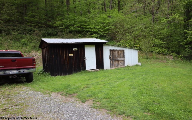 965 Evans Run Road, Elkins, West Virginia 26241, 3 Bedrooms Bedrooms, 7 Rooms Rooms,1 BathroomBathrooms,Single Family Detached,For Sale,Evans Run,10164763
